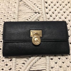 Black Michael Kors wallet